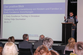 Der positive Blick: Impuls-Vortrag von Katja Saumweber beim ersten Early-Excellence-Fachtag in Dinslaken